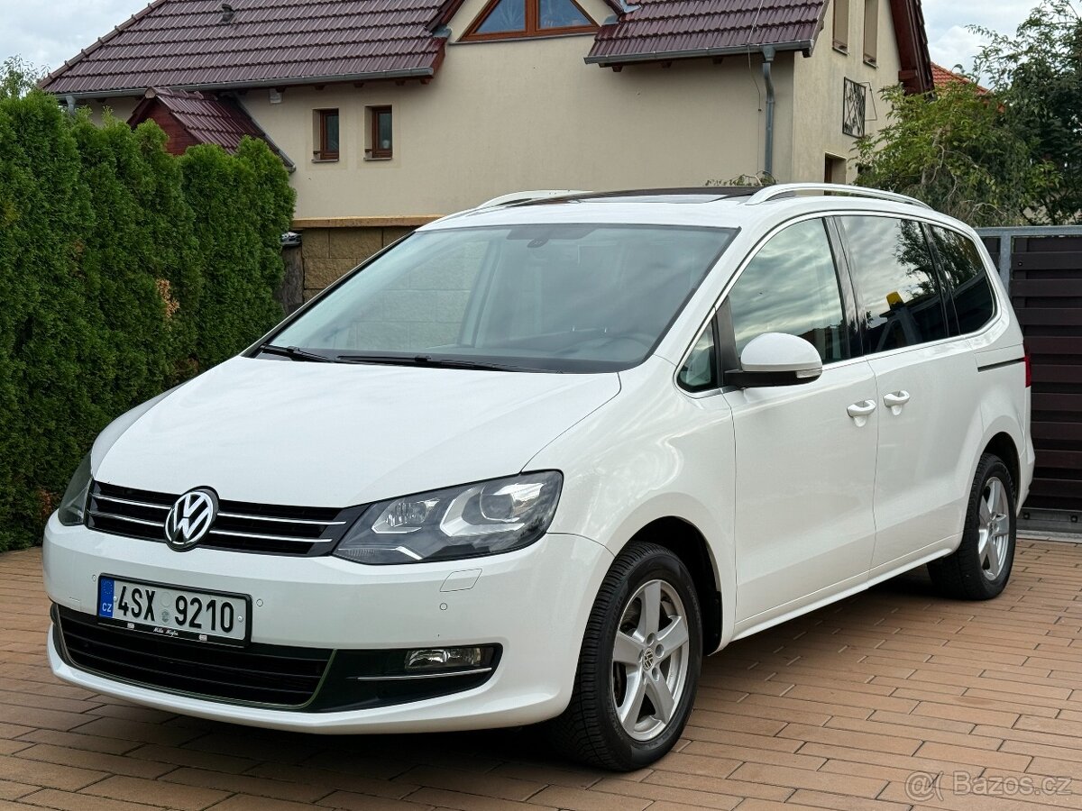 VW SHARAN 2.0 TDi DSG HIGH-L Panorama Webasto Bi-Xen /2014/