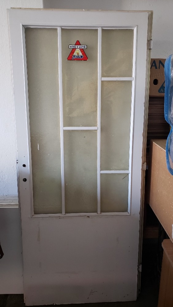 Dvere se sklem, leve 80L