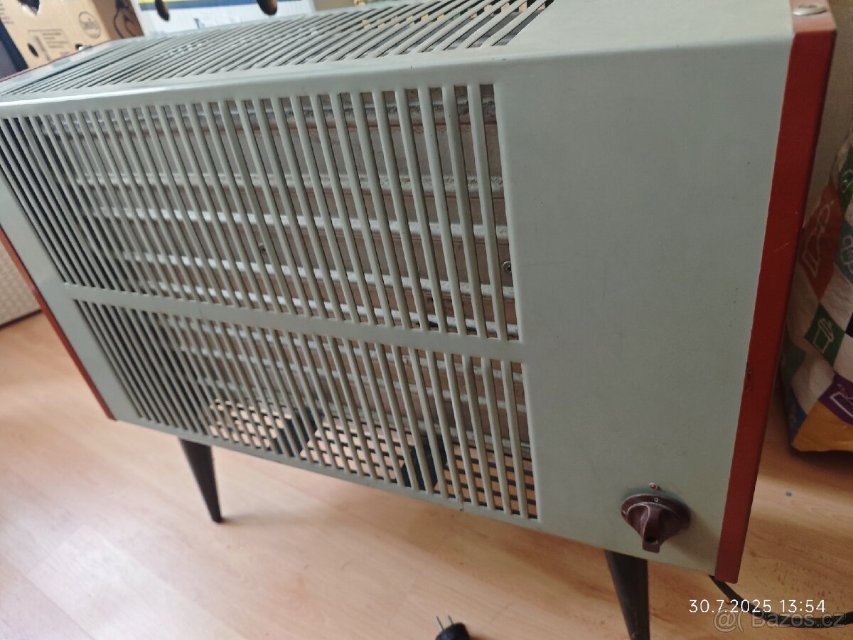 Elektrické topení 3 stupne, sirka 70, vyska 60, hloubka 22