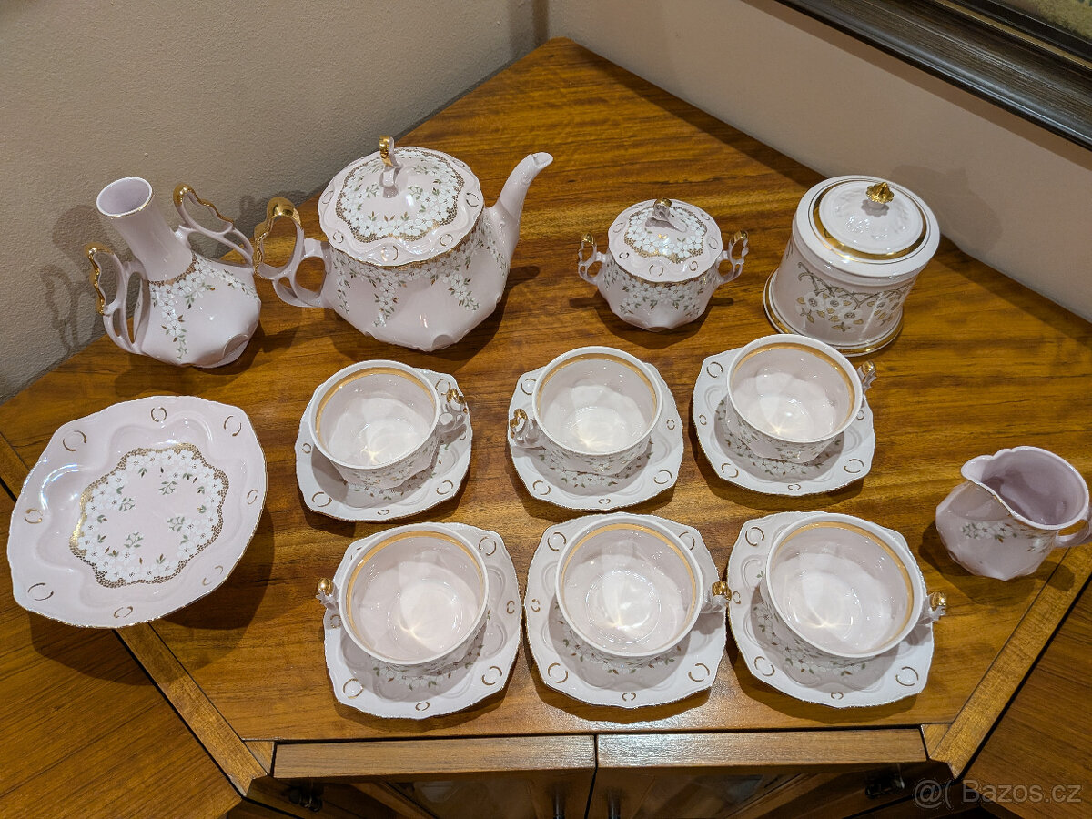 Prodám porcelánový servis SADA 1