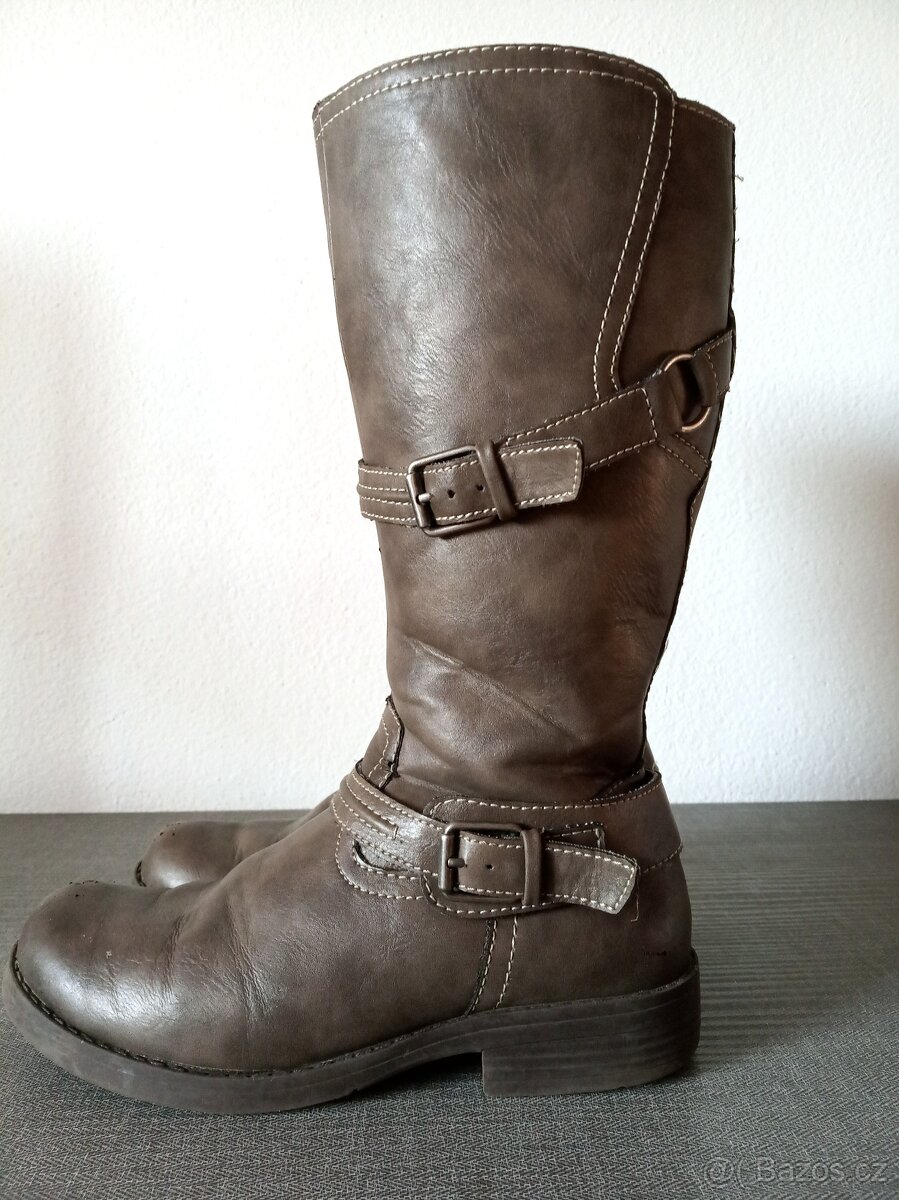 Kozačky zateplené DEICHMANN vel.32 - ZDARMA