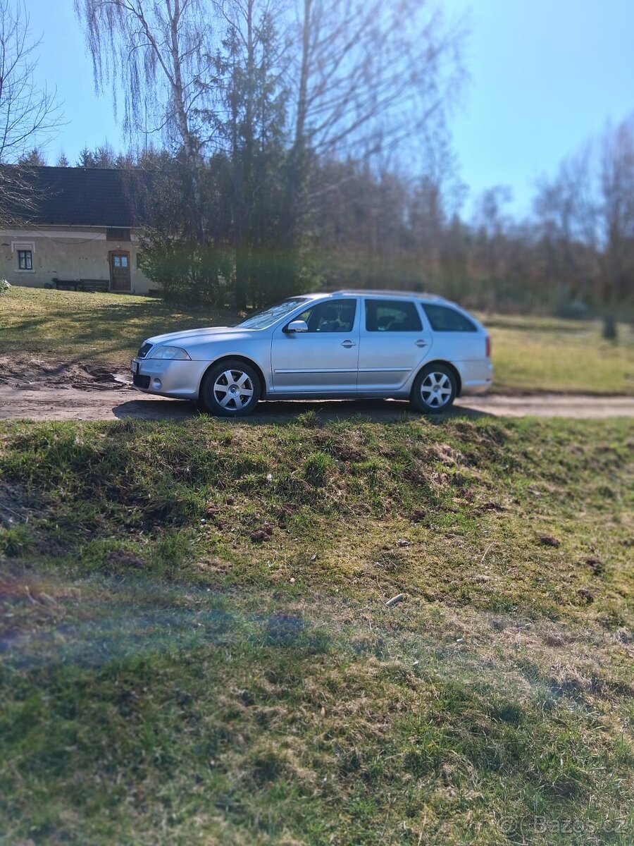 Škoda Octavia 2 kombi 2.0 TDI RS