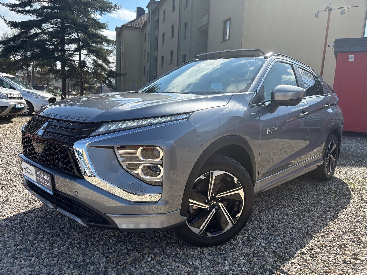 Mitsubishi Eclipse Cross 2.4 PHEV Instyle+ 4WD 1.Maj CZ DPH