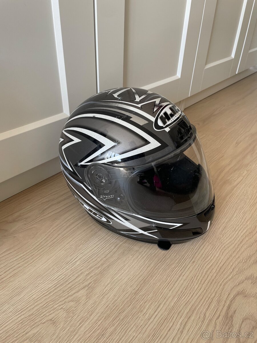 Helma na motorku