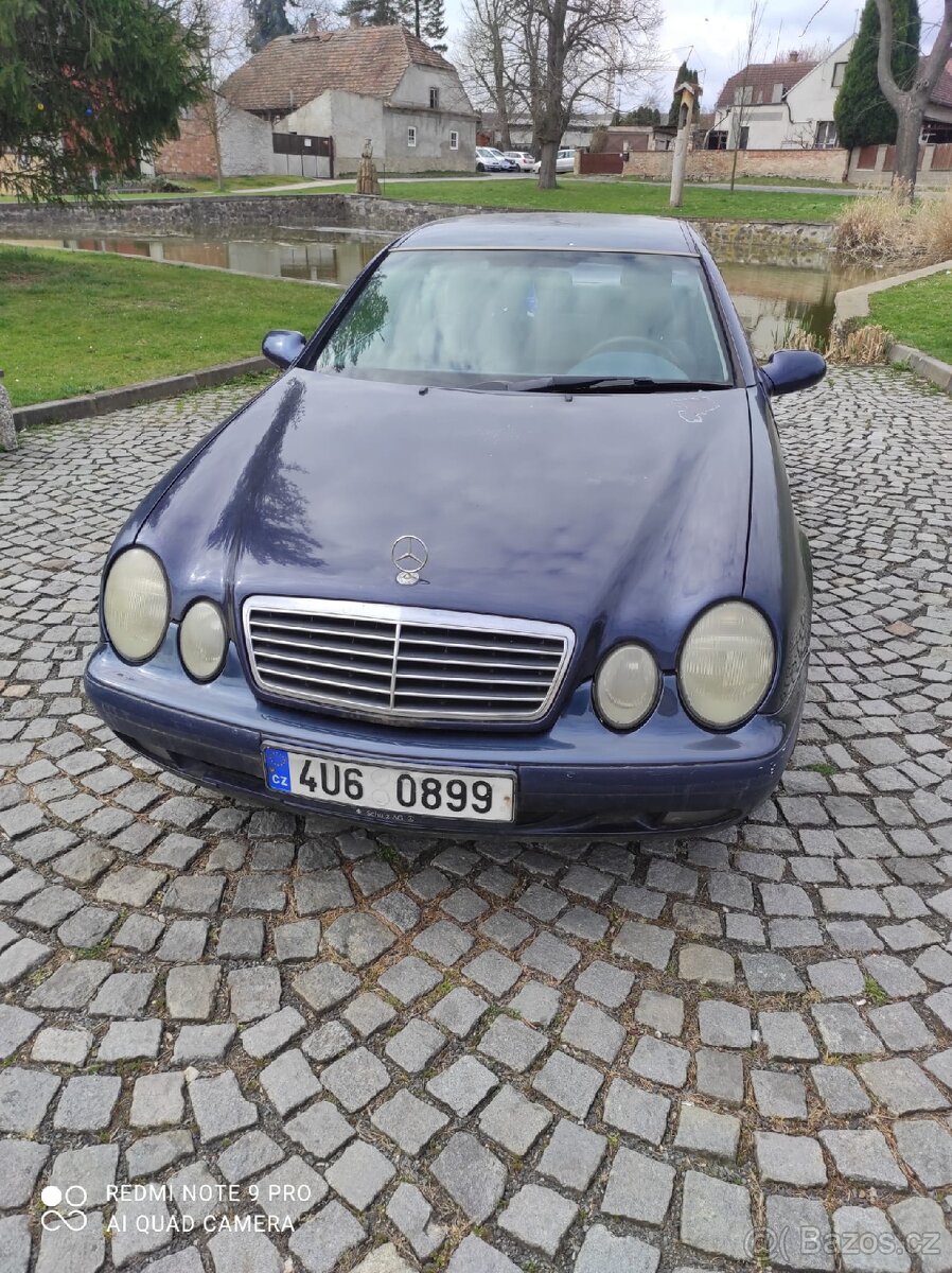 Mercedes CLK 208