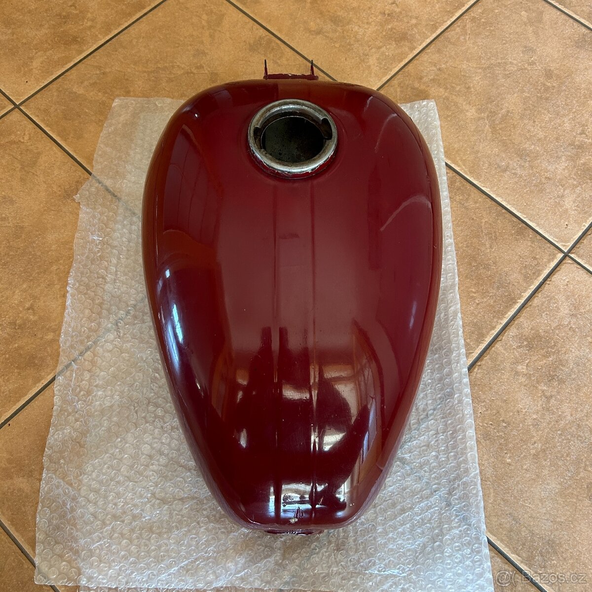 Jawa Panelka 250,350 nádrž