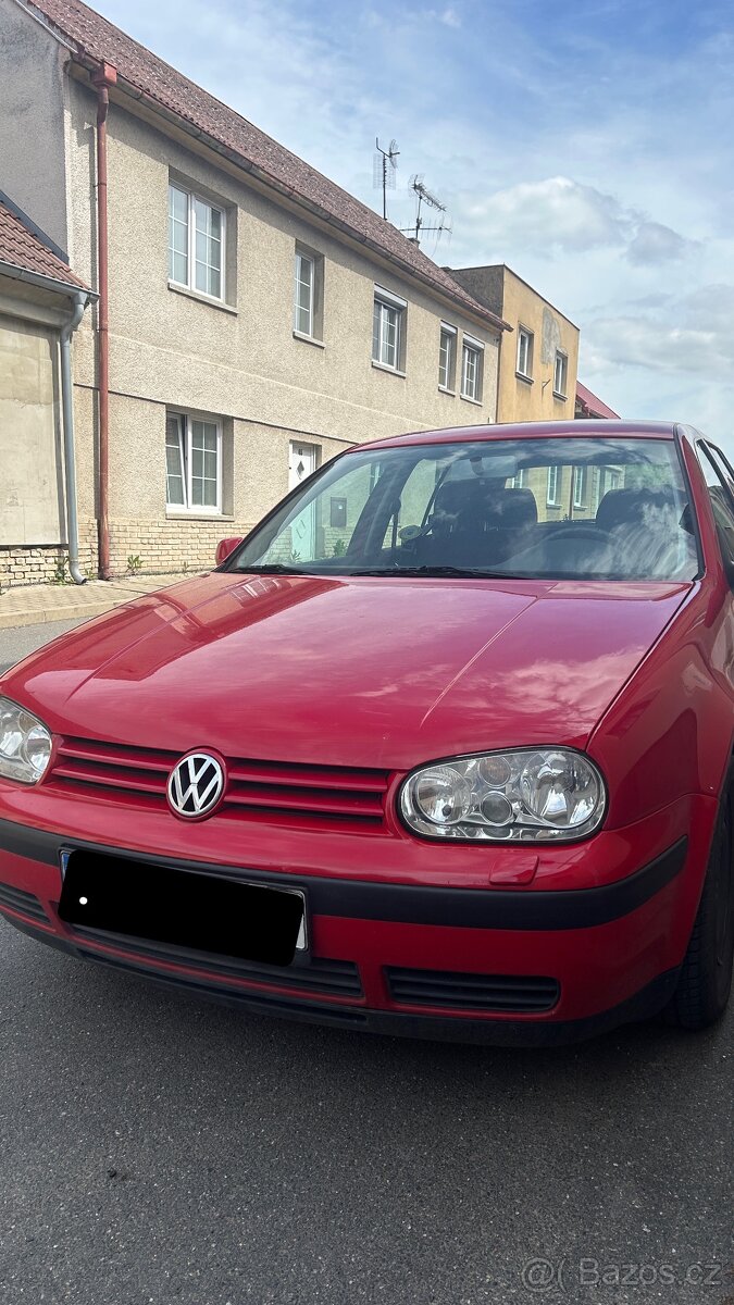 VW Golf IV - automat