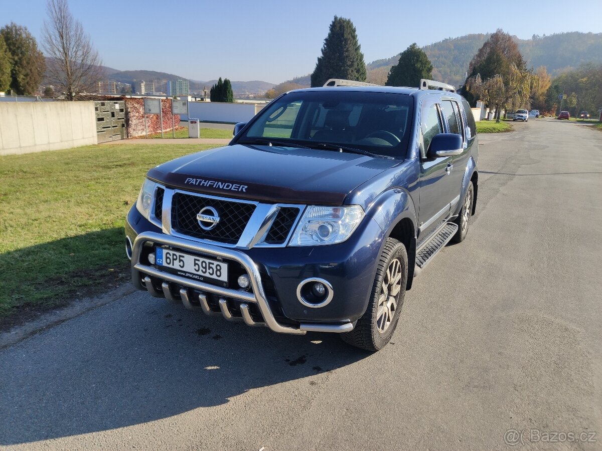 Nissan Pathfinder 3.0 dCi V6 170 kW - CZ - WEBASTO