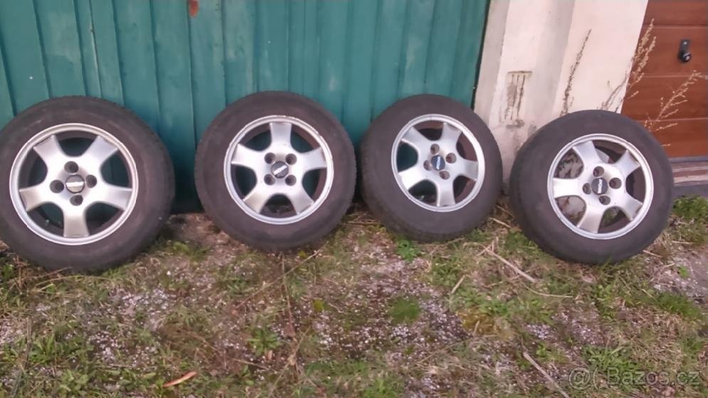 ALU KOLA RONAL r 15 ,4x108,et 37 s pneu 5mm,