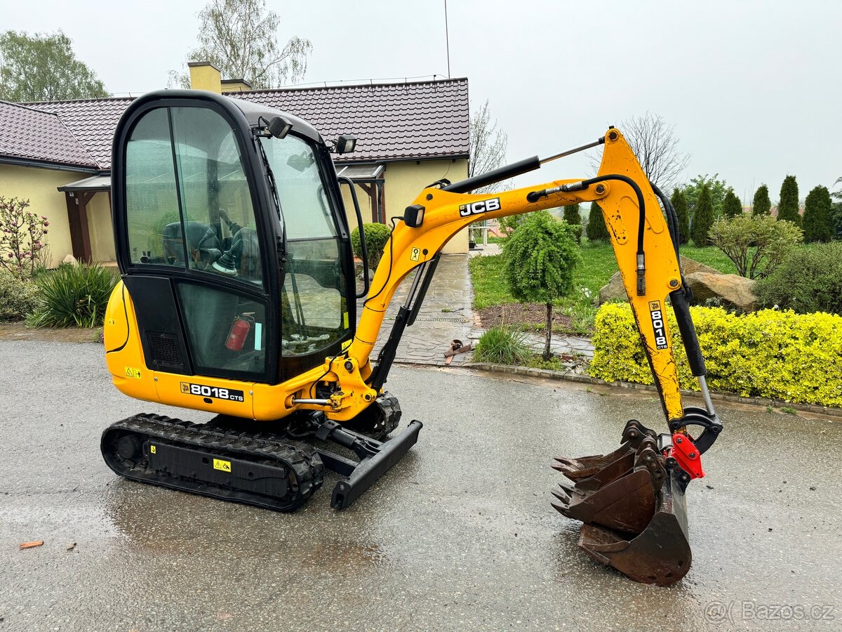 Minibagr JCB 8018 2006 3x lžice po GO