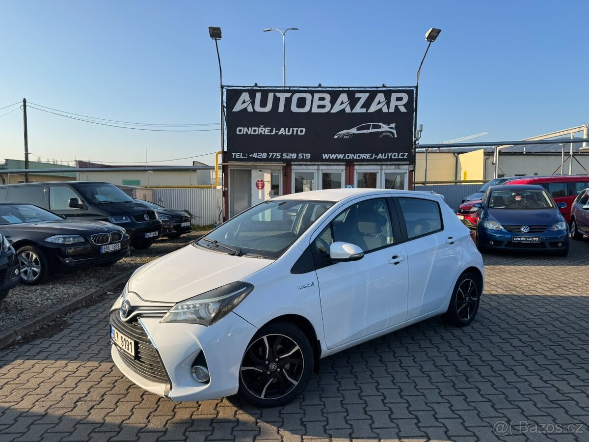 Toyota Yaris HYBRID 1,5 54 KW STK
