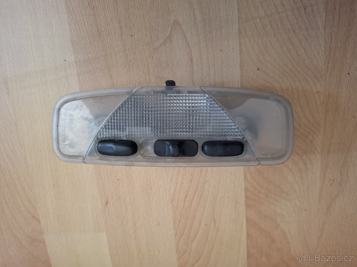 Interiérové osvětlení ford focus mk1 ghia