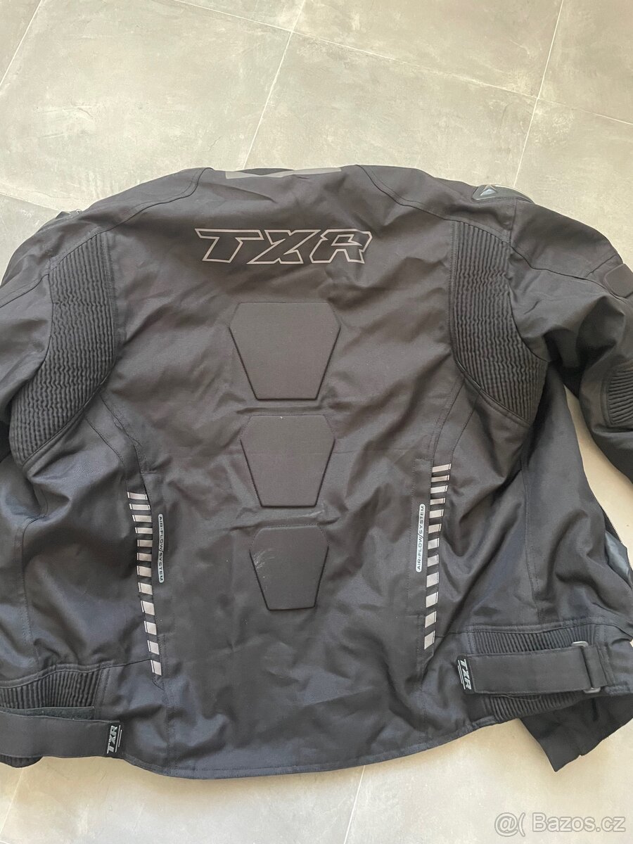 Bunda na moto
