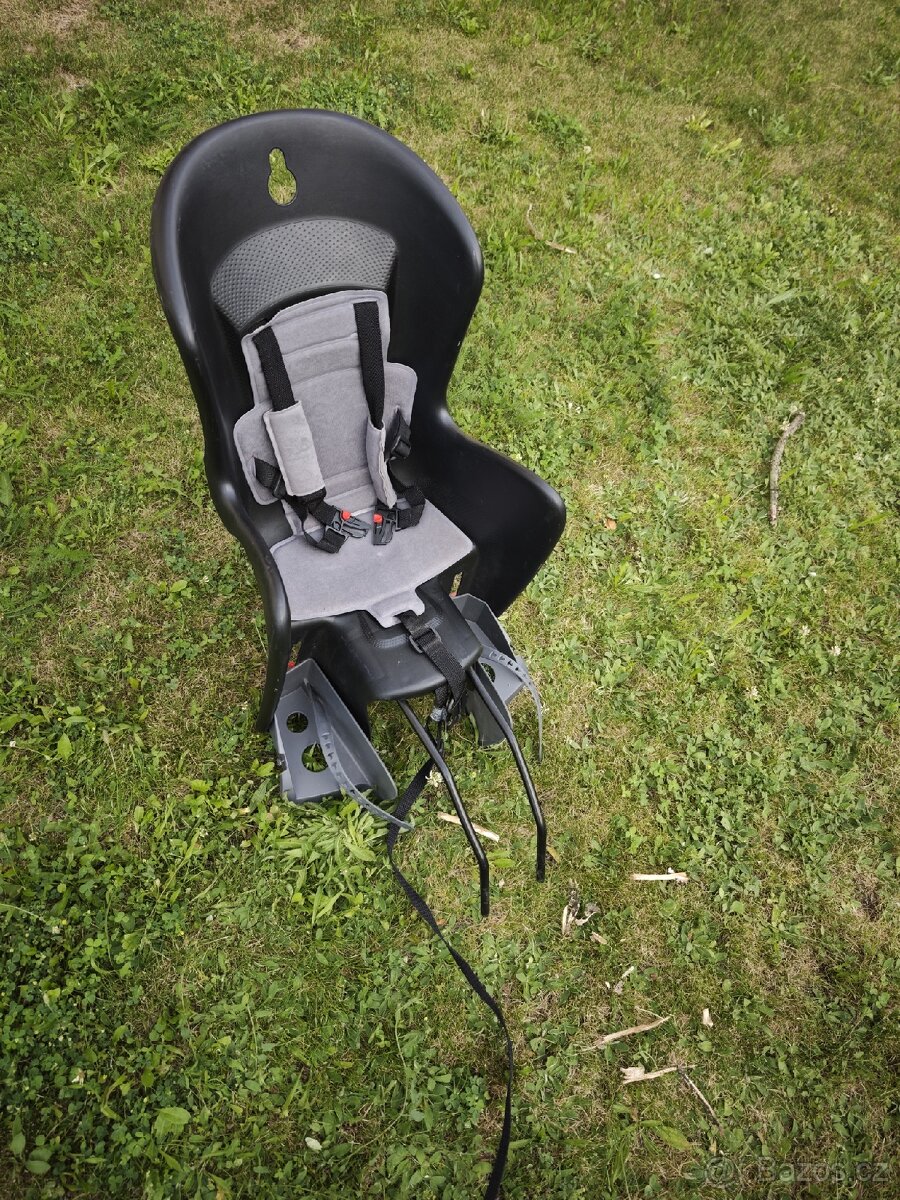 Sedačka na kolo
