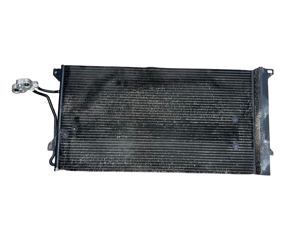 Chladič klimatizace 4L0260401A Audi Q7 4L FL r.v. 2011