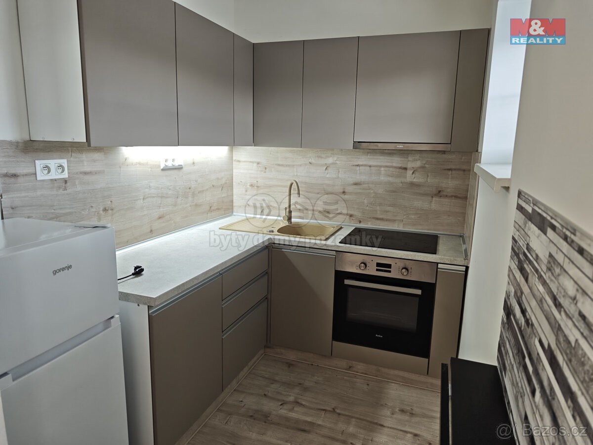 Pronájem bytu 1+1, 35 m², Ostrava, ul. Mírová