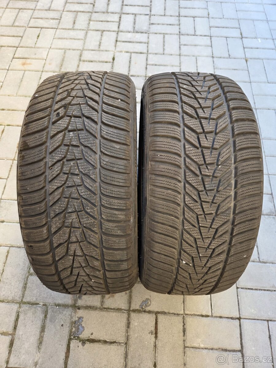 2x zimní pneu Hankook 235/40 R18