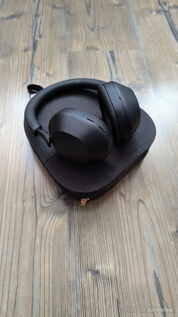 Sony WH-1000XM5 – jako nové
