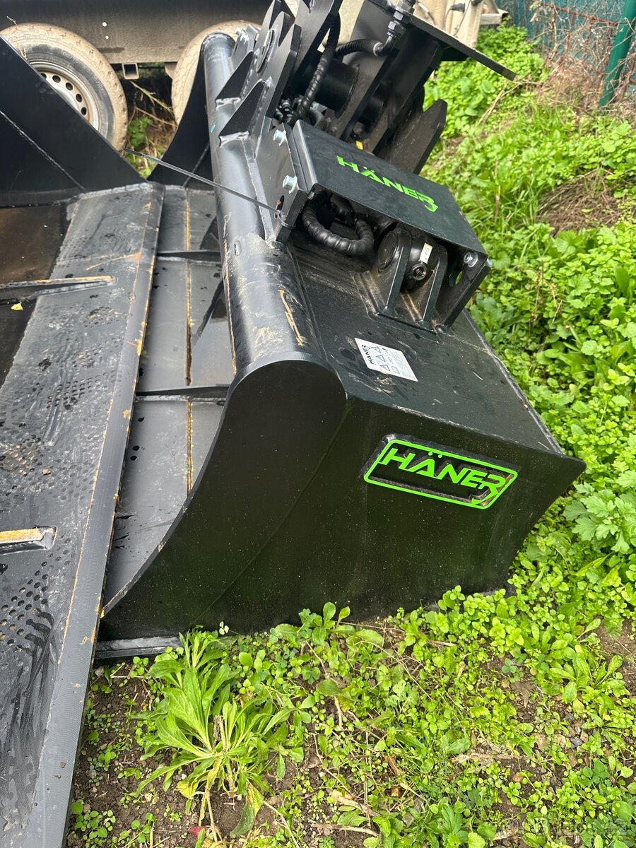 Hydraulická naklápěcí svahovka 200 cm