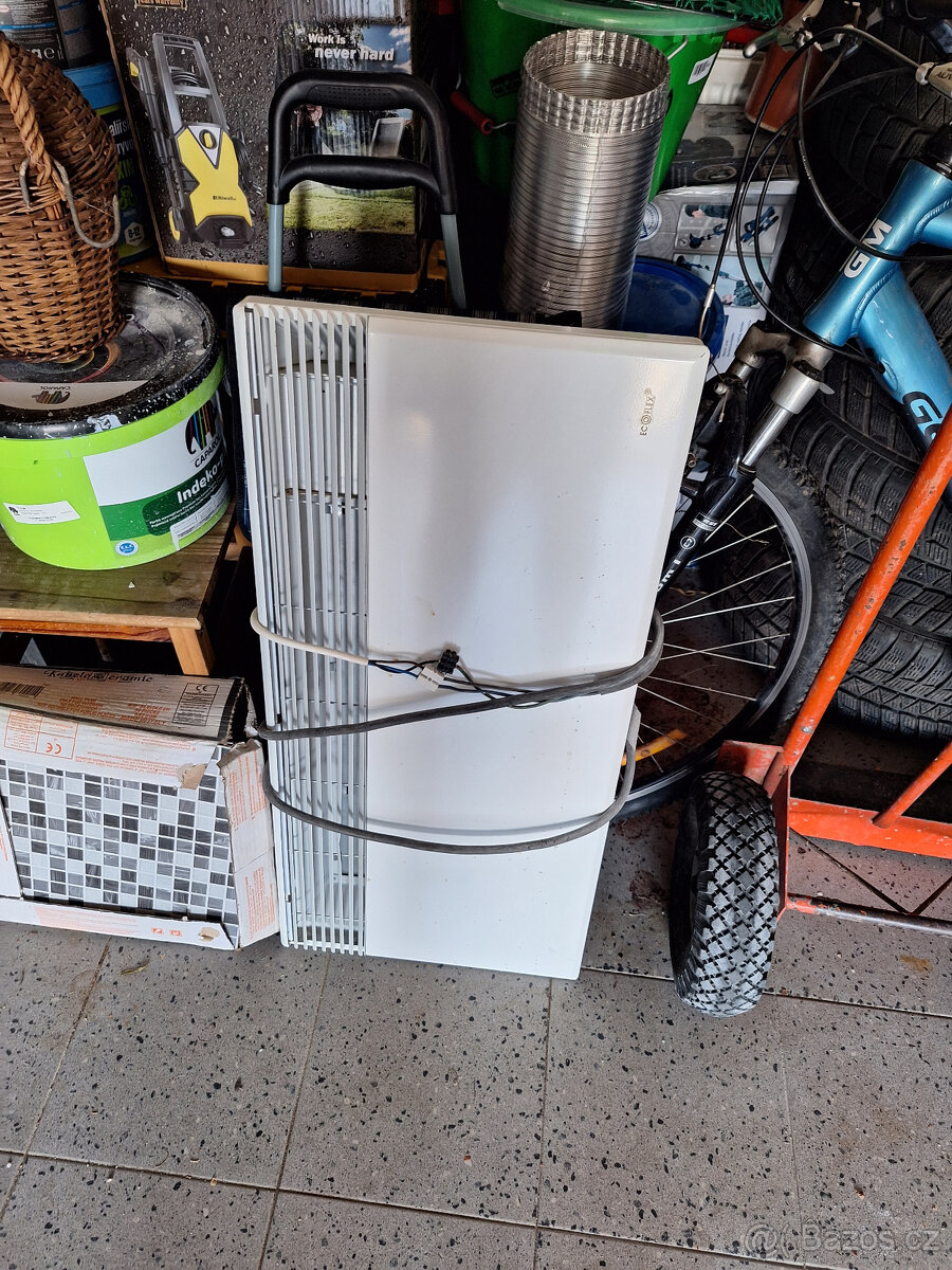 přímotop zanovní 1sezona 1000-2000W 750kč