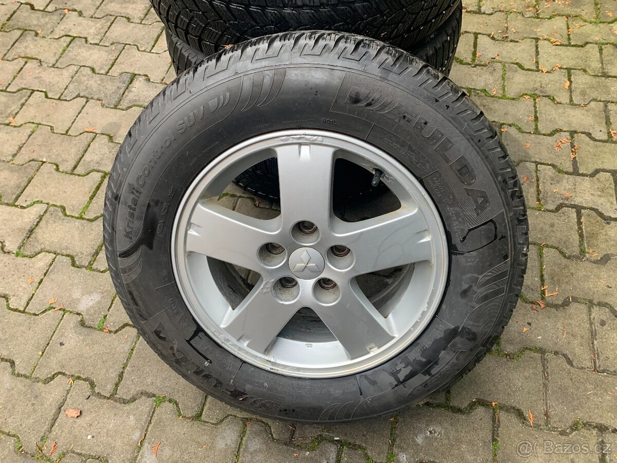 Mitsubishi 16" zimní