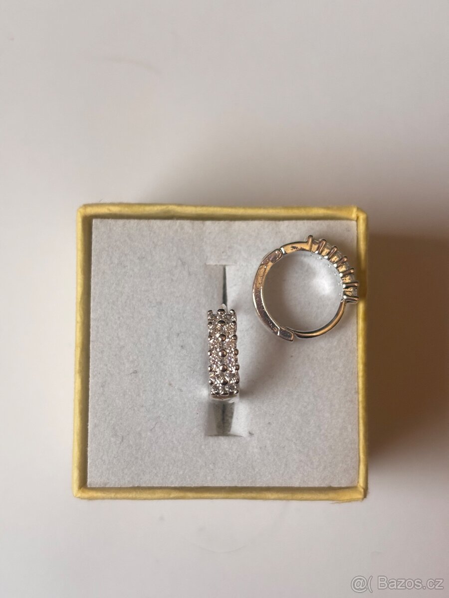 Nové stříbrné náušnice punc 925