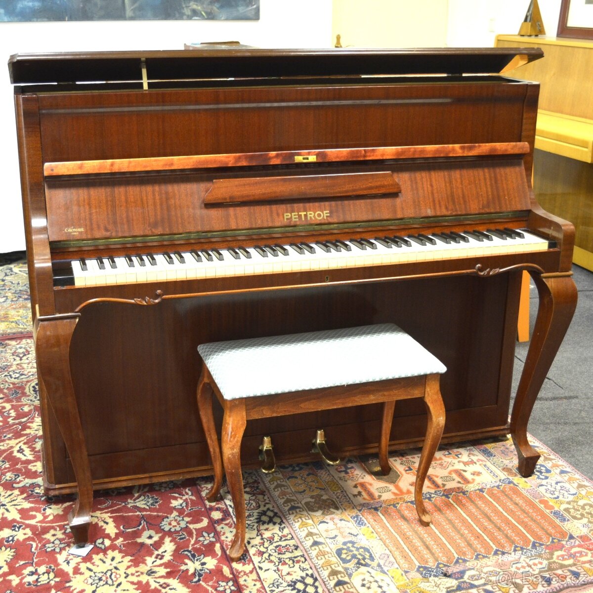 PETROF+ židlička - Záruka 2 roky. Doprava ZDARMA.