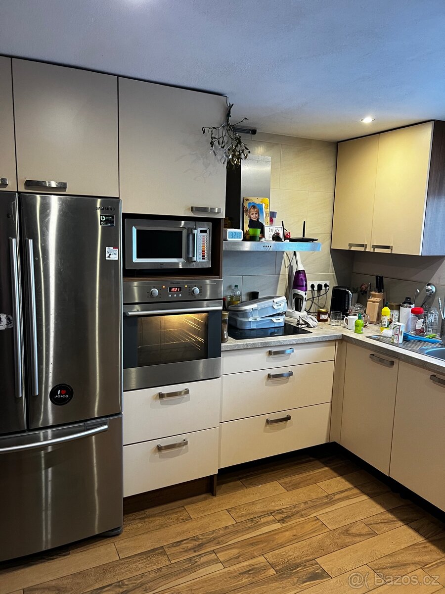 Vestavěná kuchyně