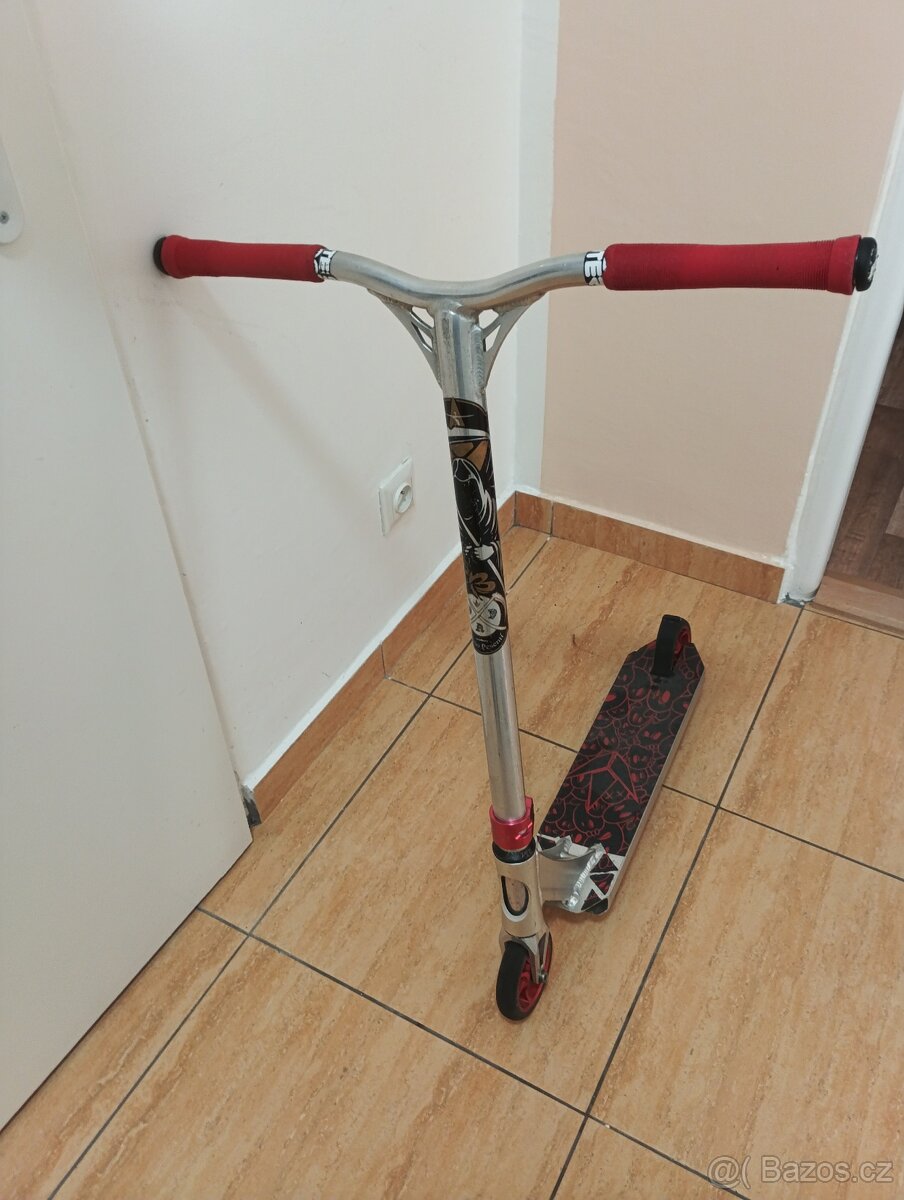 Freestyle koloběžka