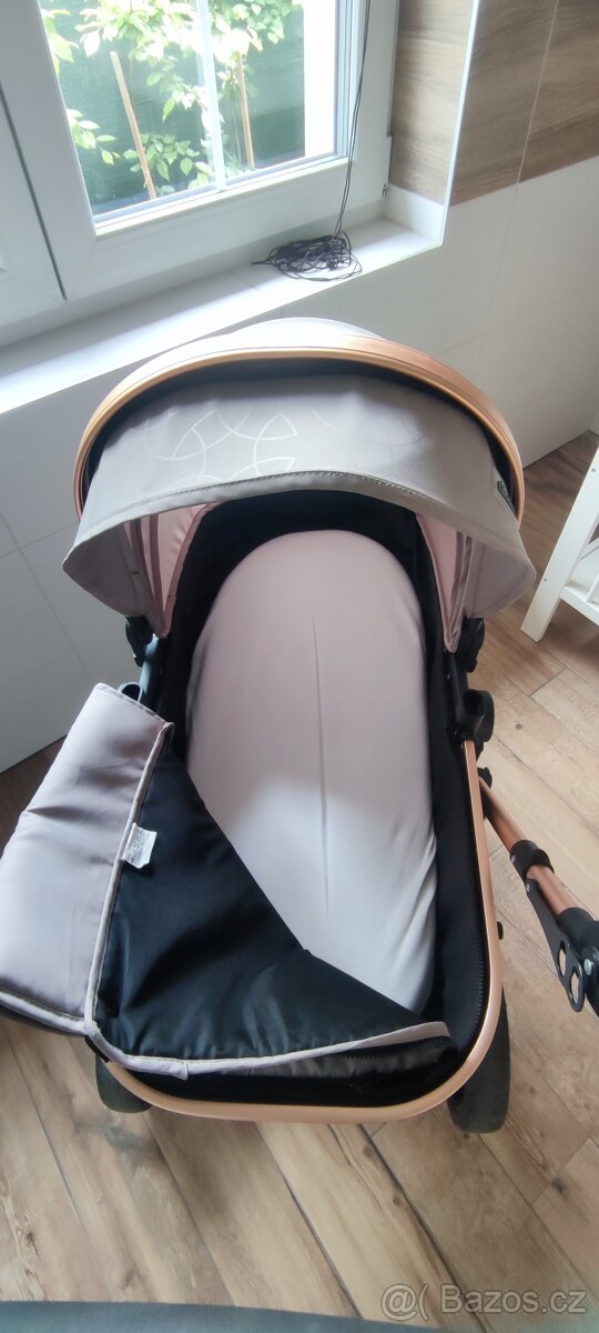 Prodám dětský kočárek