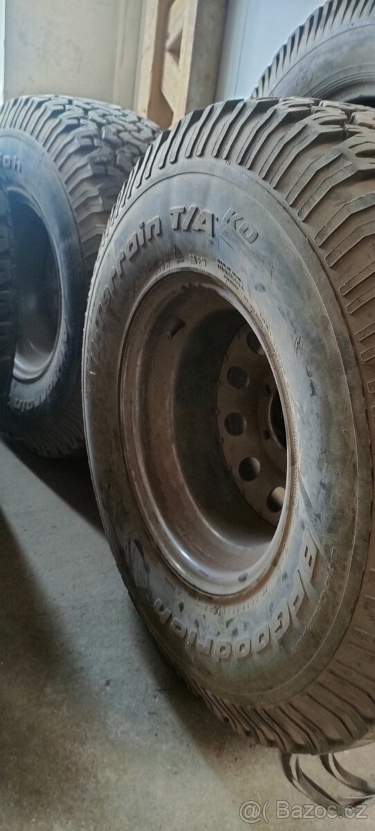 Offroad pneu