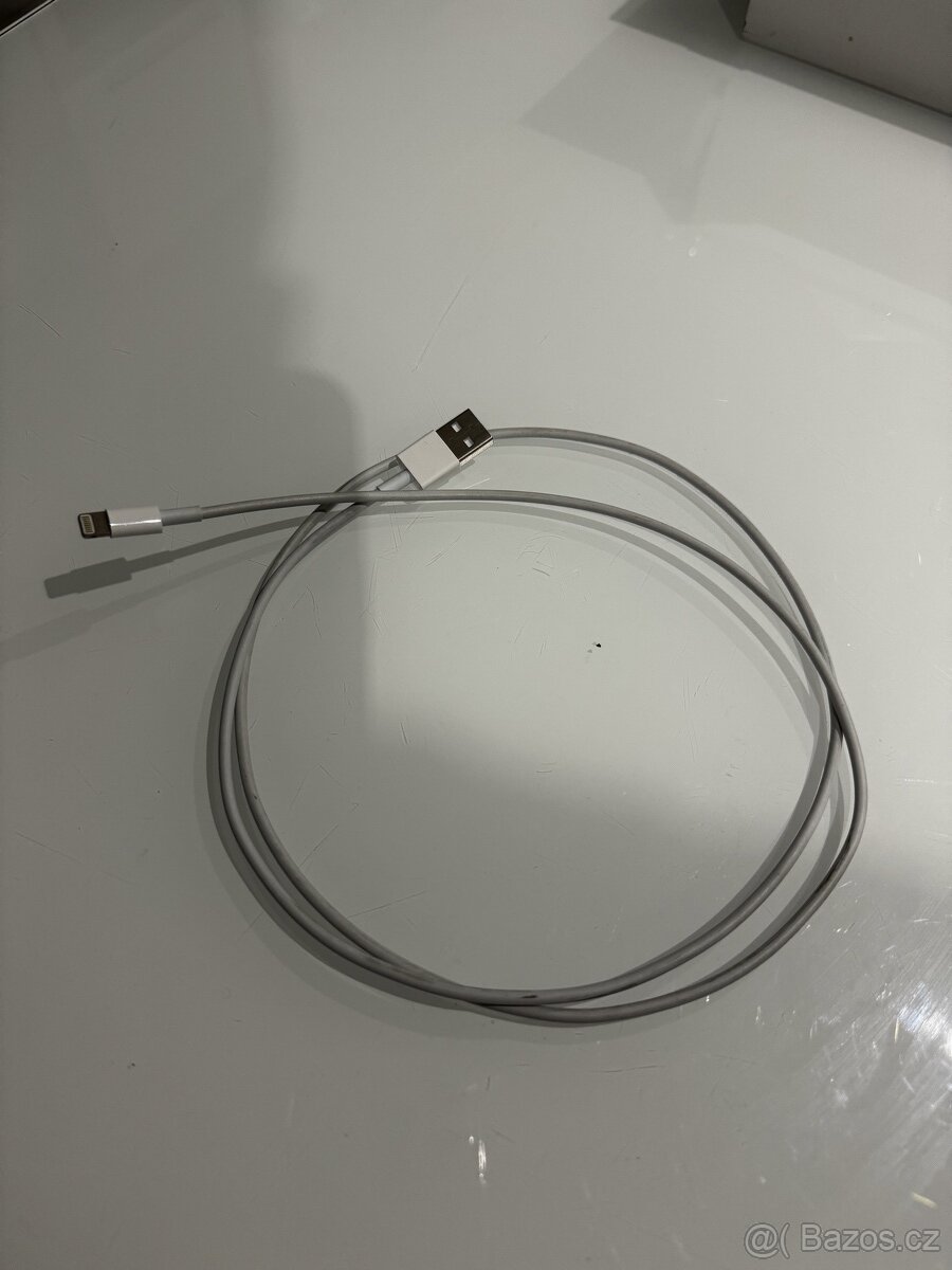 prodam apple datový kabel