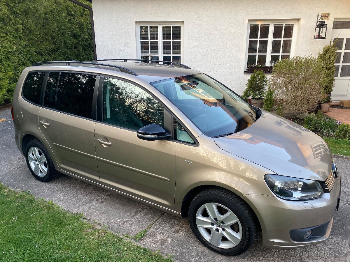 VW Touran 1,4 TSI MATCH 103 KW 7 míst nové rozvody