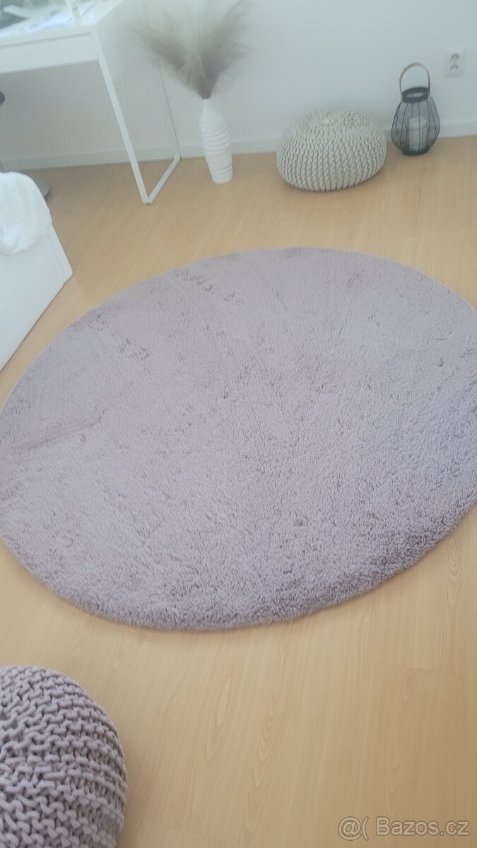 Moderní kulatý koberec BUNNY průměr 160 cm, vysoký vlas