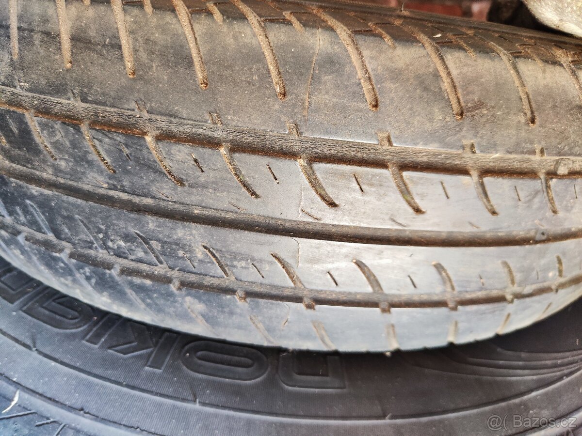 165/70 r13 Kumho 2x 4mm