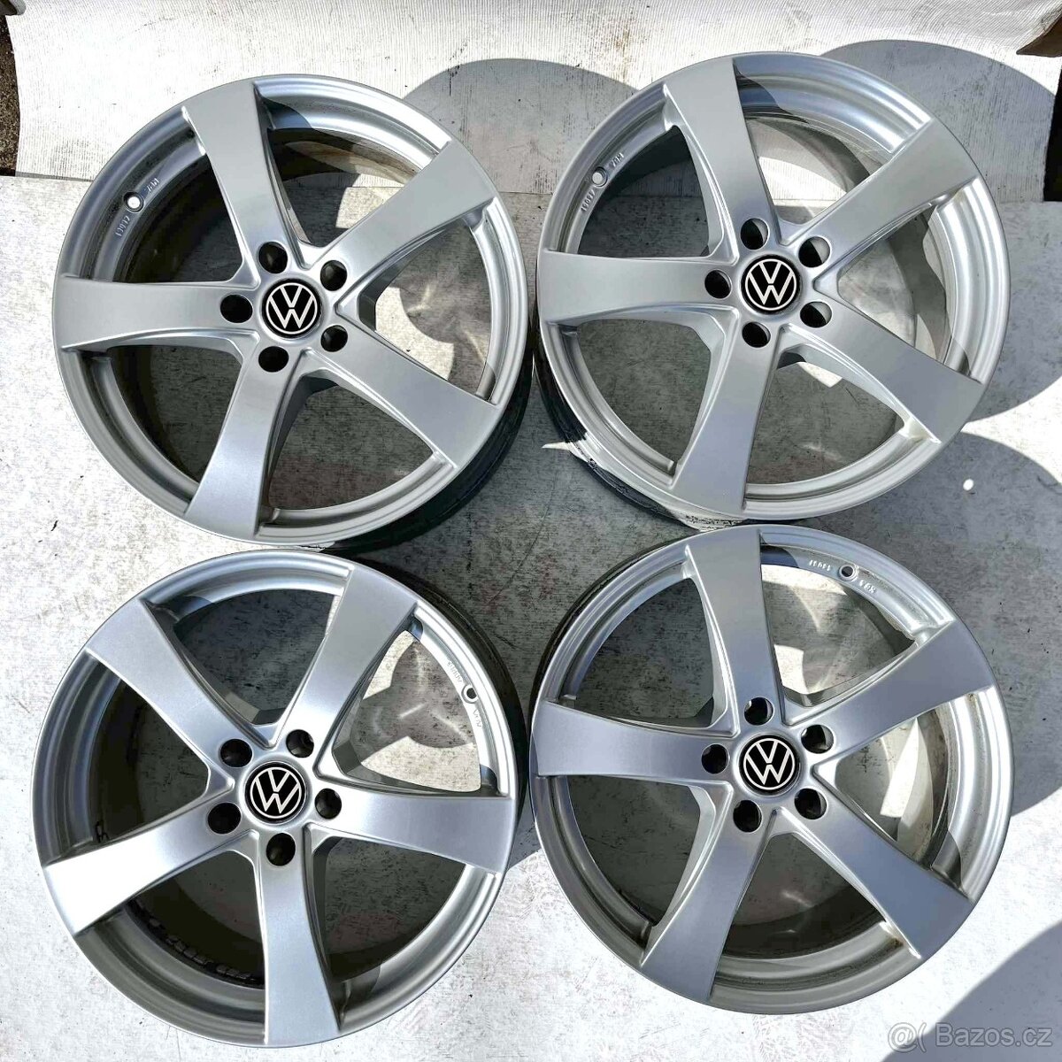 ALU VW PASSAT TIGUAN GOLF T-ROC 5X112 18"