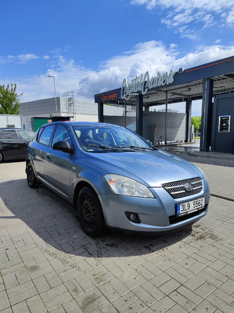 Kia ceed 1.6crdi 84kw