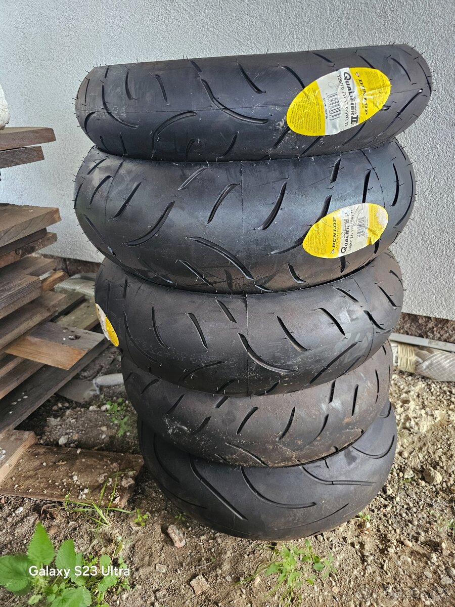 Pneu NOVE 2x 190/50ZR17 +120/70ZR17 Dunlop