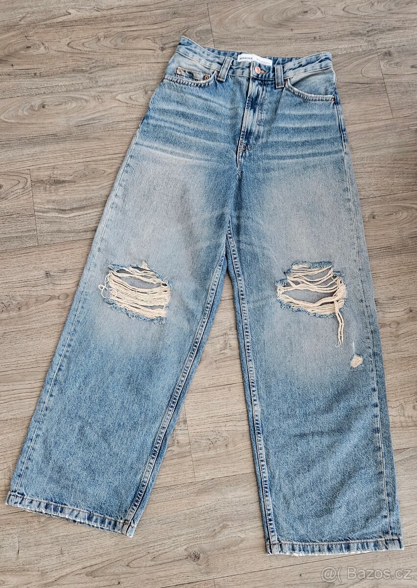 Džíny baggy s roztrháním vel. XS - BERSHKA