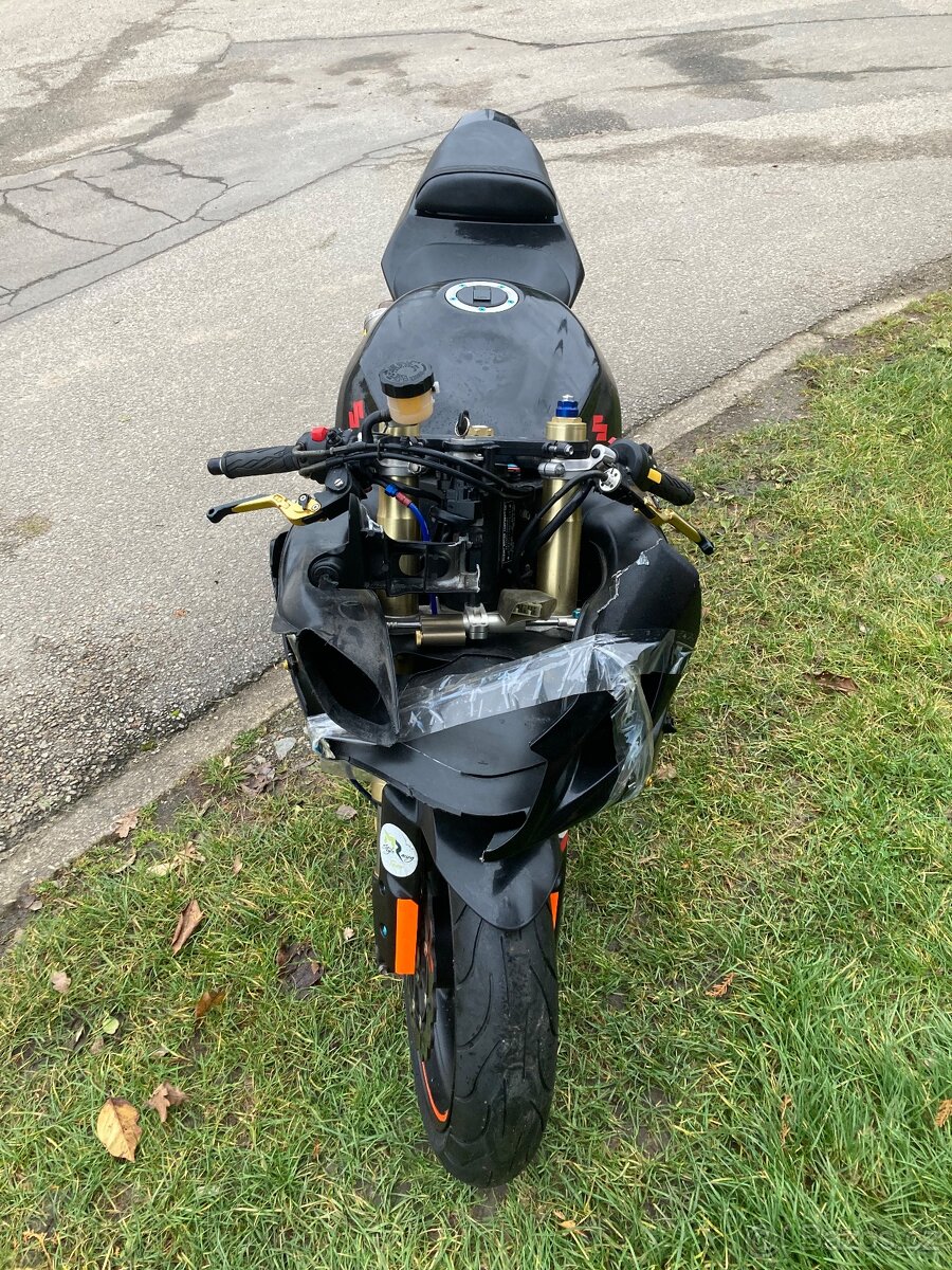 Koupim bouranou moto