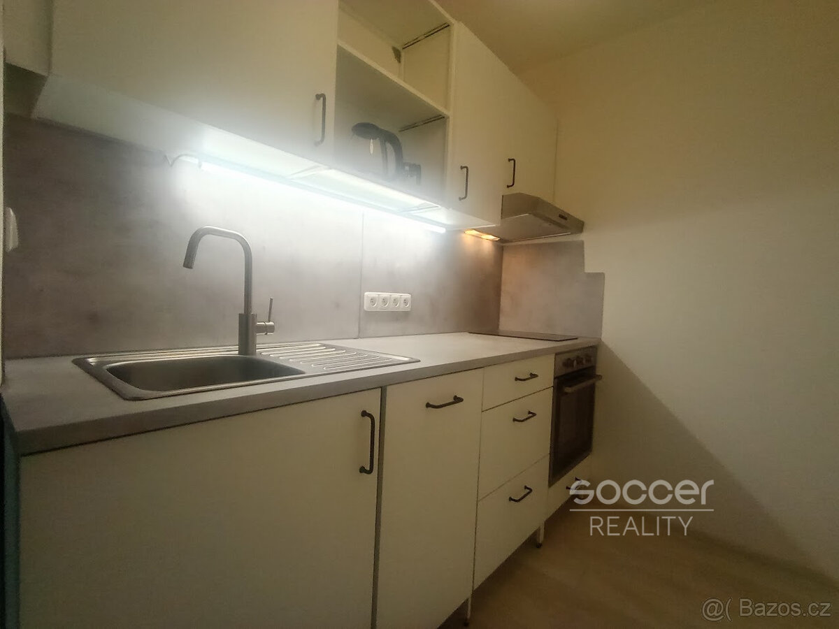 Pronájem krásného bytu 2+kk, 45 m2, Praha 4 - Chodov, Zdiměř