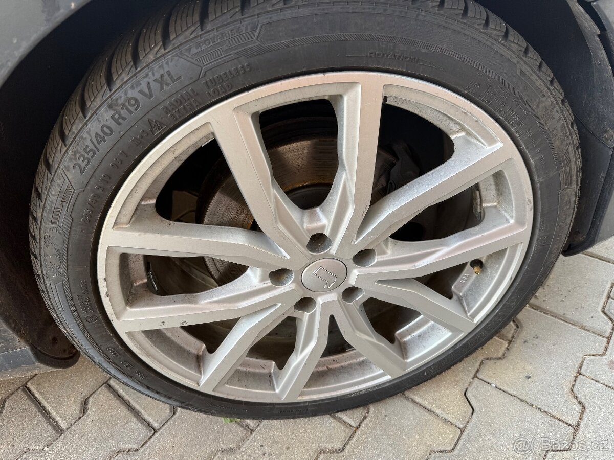 ALU KOLA JAPAN RACING 5X112 R19 + PNEU 235/40R19