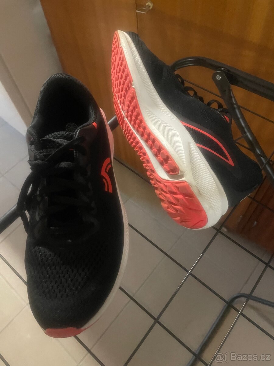Sportovní boty nové
