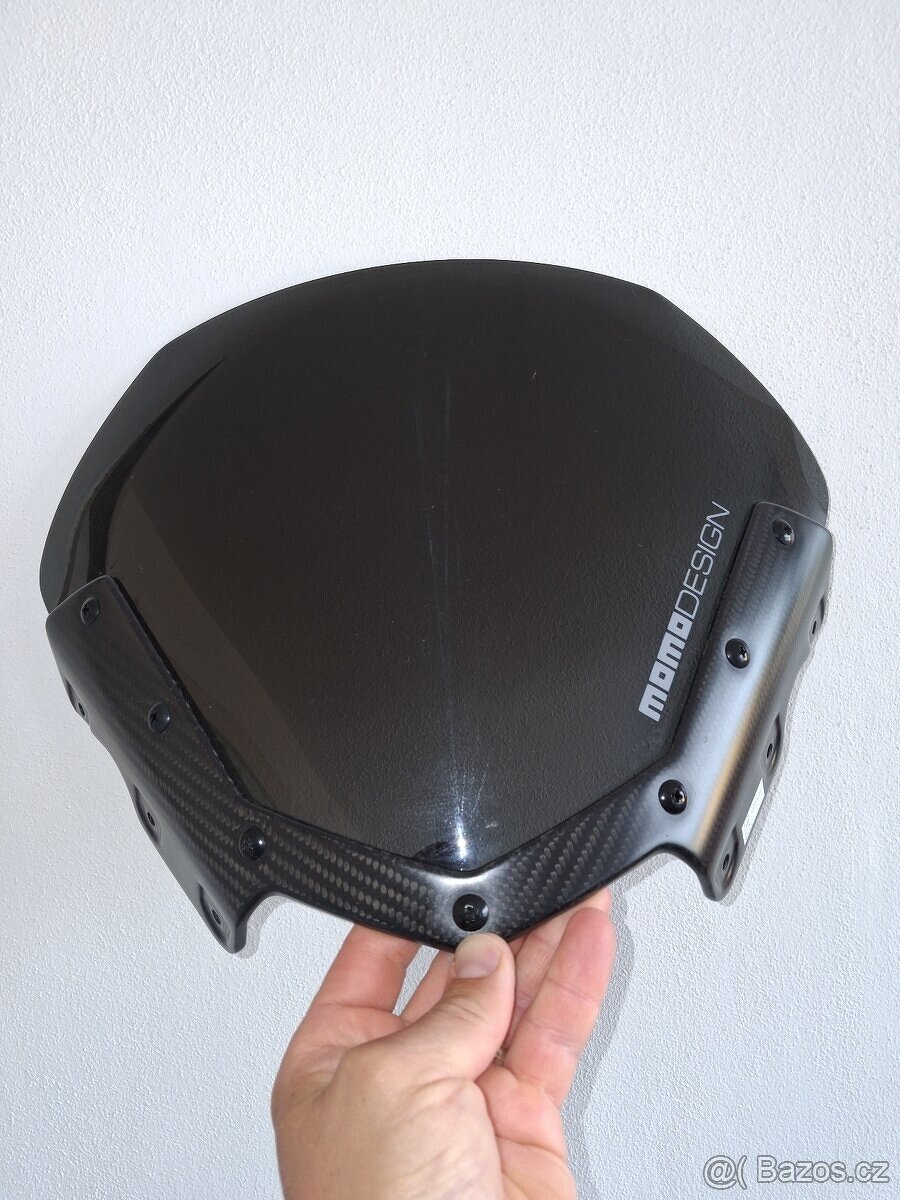 Plexi x-max rok 2013 momo