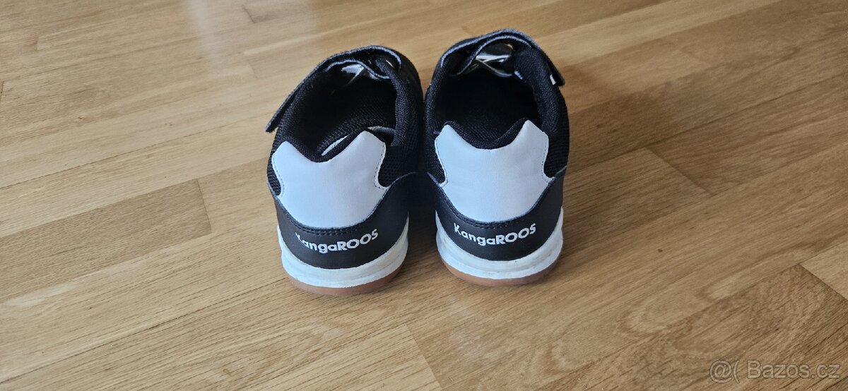 Tenisky Kangaroos v super stavu