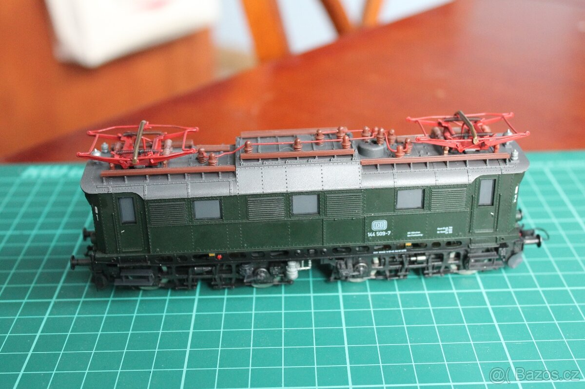 H0 Roco BR 144 DB