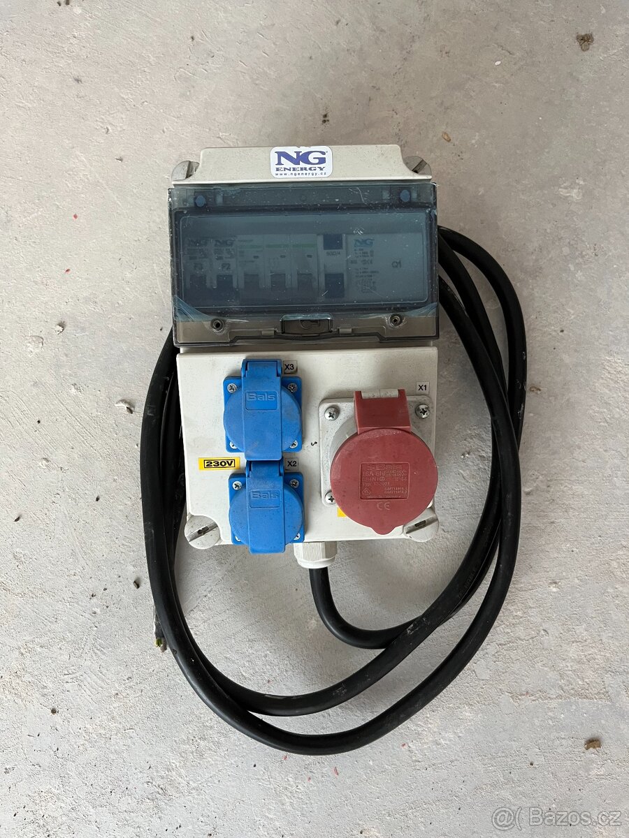 stavební elektrický rozvaděč