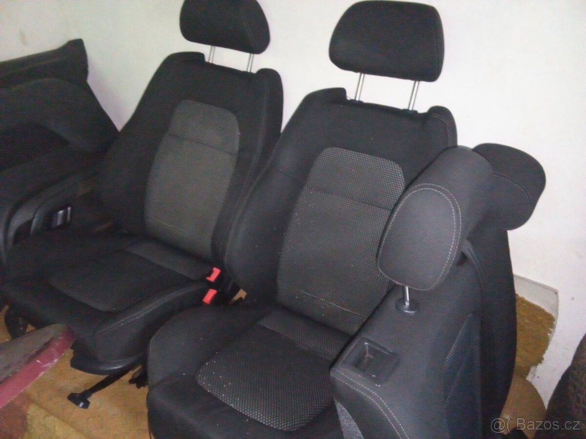 Sedačky přední i zadní sport fabia1