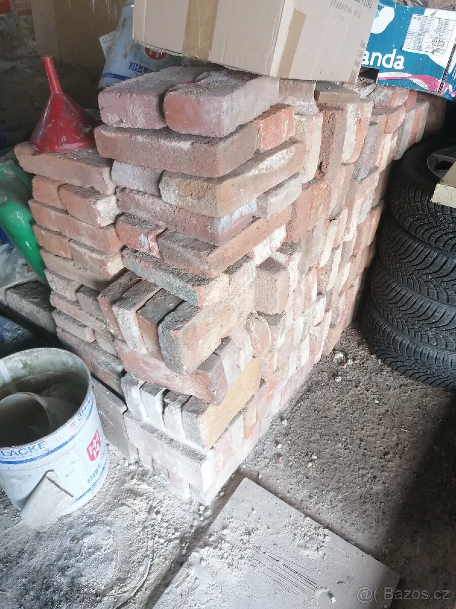 Plné pálené cihly