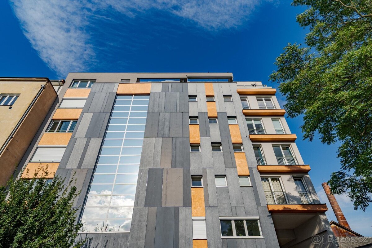 Prodej bytu 1+kk Novgorodská / Petrohradská Praha Vršovice